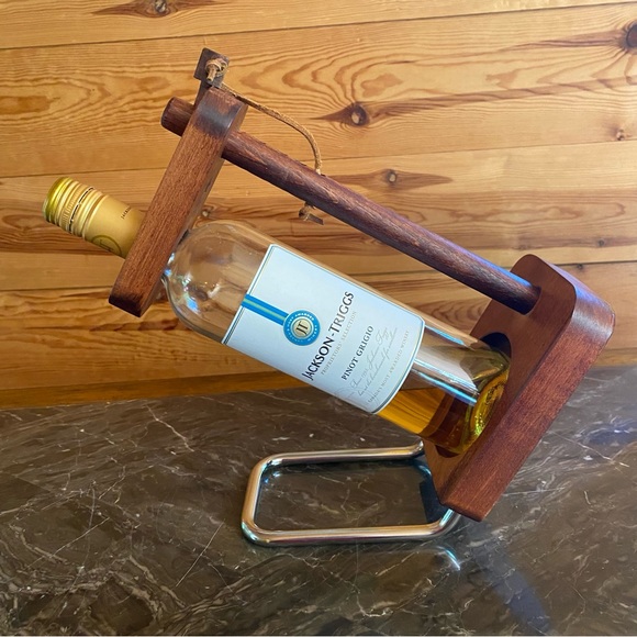🔥5 for $20 - Wine Bottle Holder & Server - Picture 2 of 10